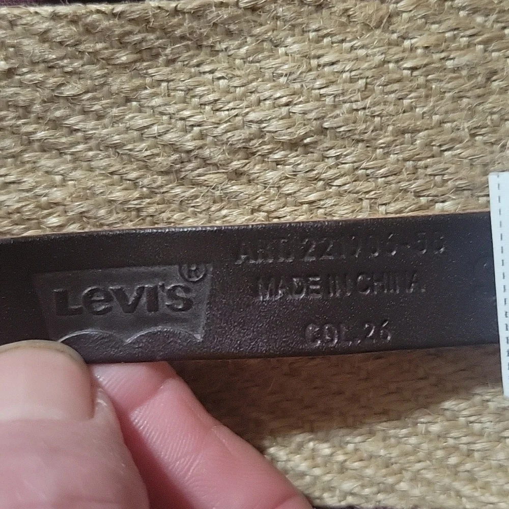 Levi's Wide Elastic Belt‎ Tan Brown bovine Leather Accent Adjustable Waist Belt